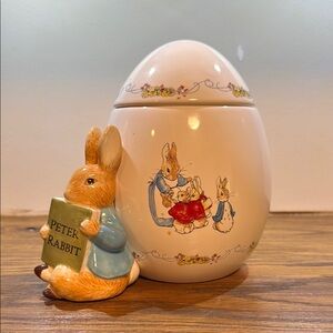 Floral Ceramic Egg Container